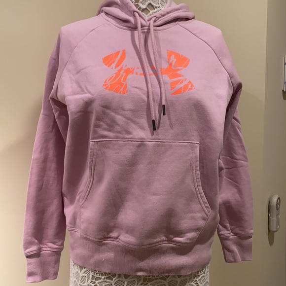 UA Sweatshirt - Picture 4 of 5